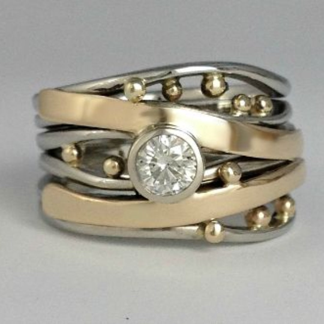 Vintage Ring mit Knospen und Zirkonia