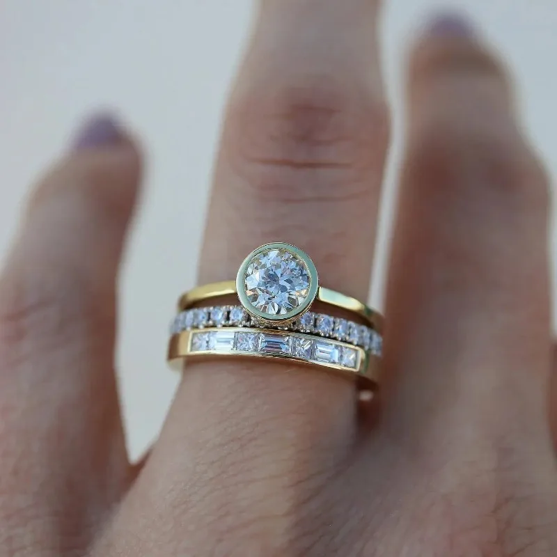 Vintage Ring-Set mit hellen Kristallen